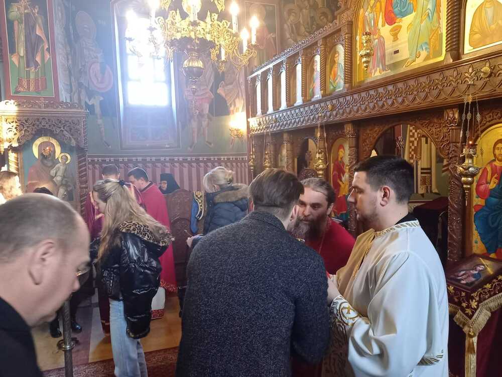 Божићна литургија у манастиру Рајиновац 2023. године