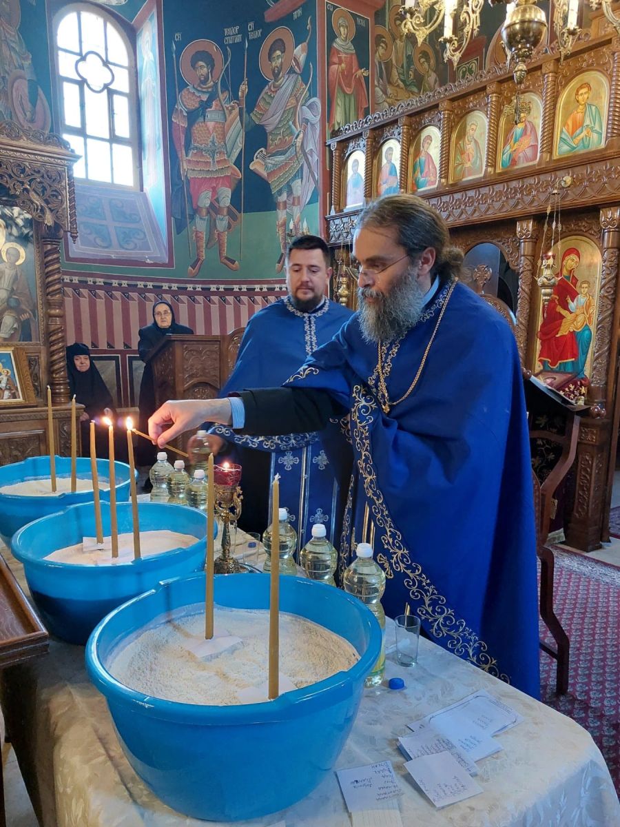 Света Тајна Јелеосвећења - Манастир Рајиновац