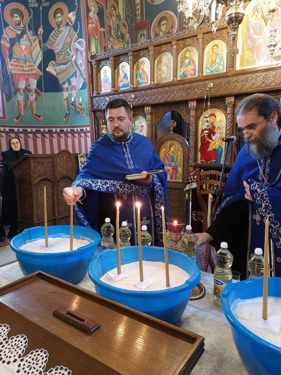 Света Тајна Јелеосвећења - Манастир Рајиновац