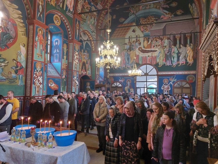 Света Тајна Јелеосвећења - Манастир Рајиновац