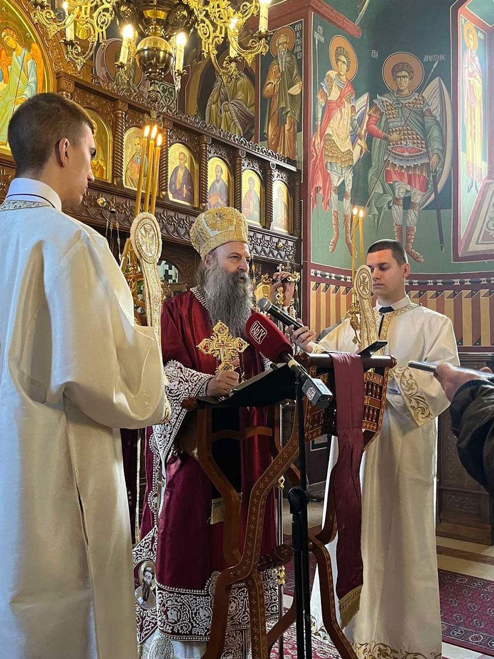 Patrijarh Porfirije drzi govor